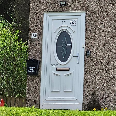 Hampden Park Apartment Glasgow Bagian luar foto