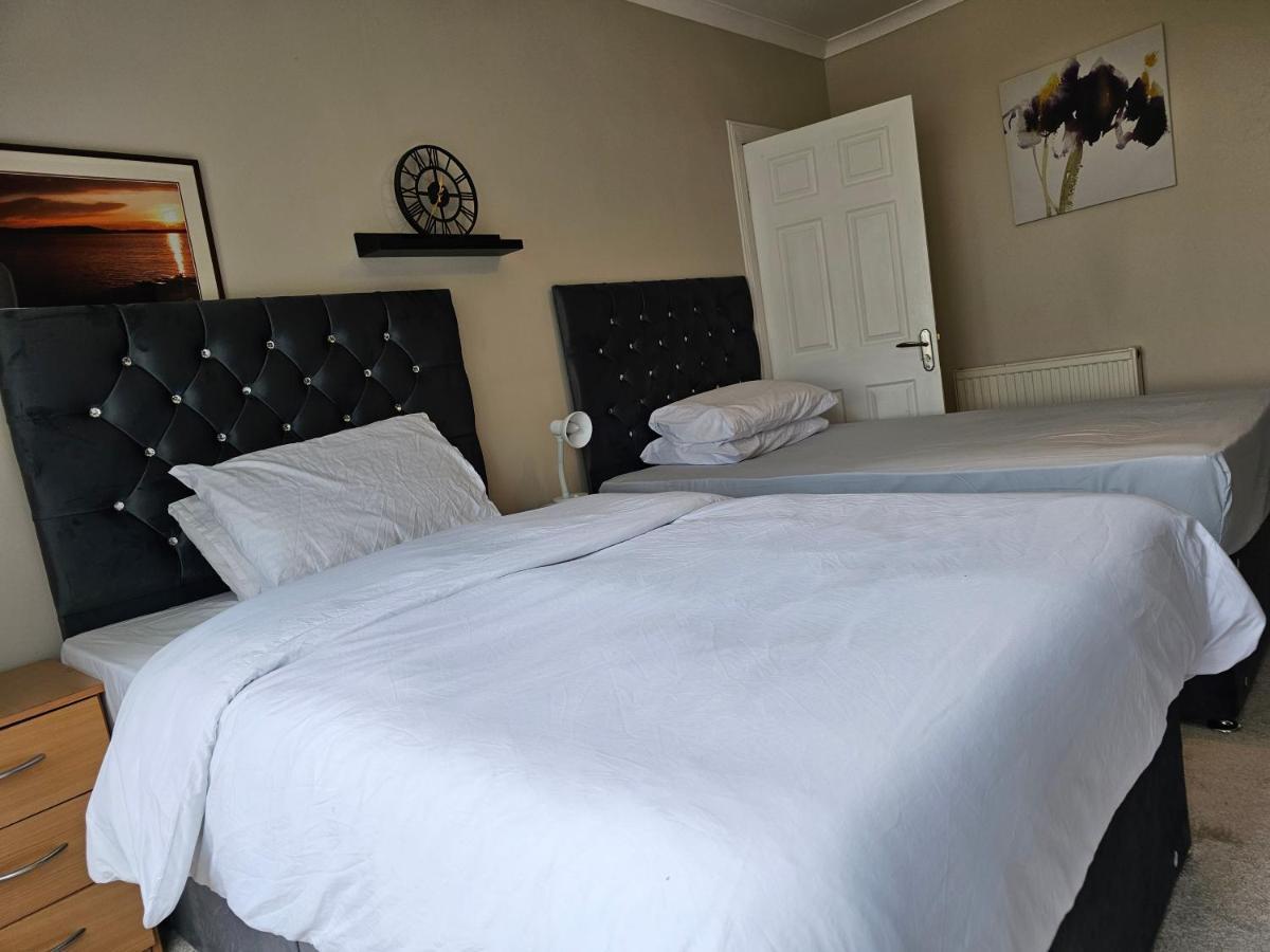 Hampden Park Apartment Glasgow Bagian luar foto
